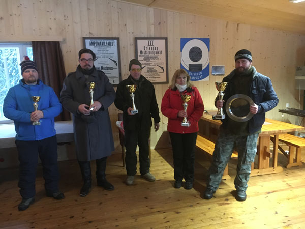Erkin P&auml;ssikilpailu 2017 voittajat: Jarno Gr&ouml;nlund, Teija Jokiranta, Jorma Luoma, Jari Ahonen ja Antti Peltola